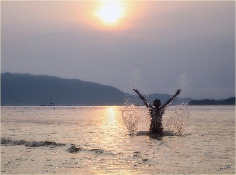 китай, о. хайнань, рассвет, пляж, море, брызги Китайские зарисовки. Встречая рассвет... фото превью