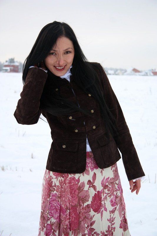 japan, elen tsay Вот я и родилась.… В далекой северной стране России, вдали от теплой родины Японии :-)photo preview