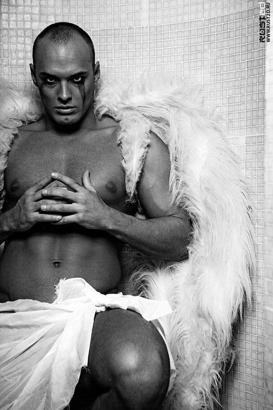 Angel with Dirty Facephoto preview