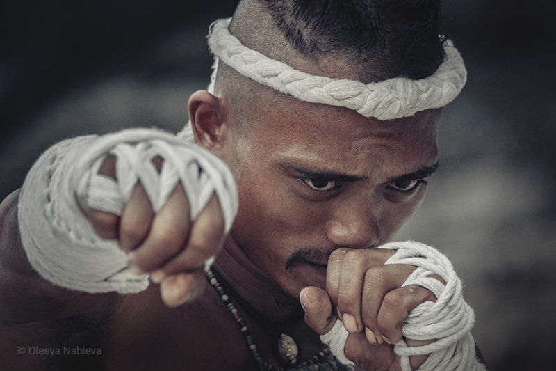 arts, martial, man, handsome, Thailand, Thai, master, Muay, rope, travel, people, world, portrait, face, hands, traditional, ancient Смертельные логтиphoto preview