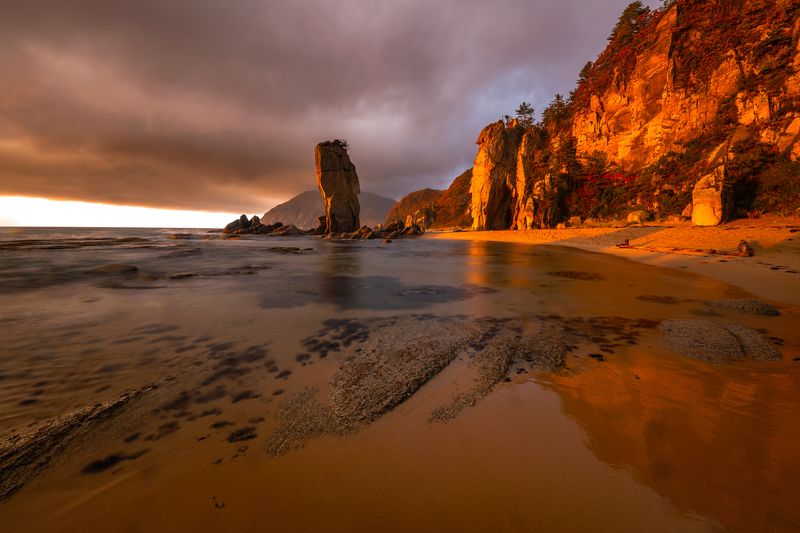 приморье, бухта тачингоуза, лазовский заповедник, осень, море, рассвет Бухта Тачингоузаphoto preview