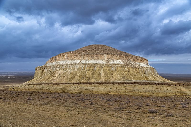 Айракты, Бозжира, Кокосем, Кокесем, Казахстан, Мангистау, Каньон, Тузбаир, отражение, Клыки, Корабль, Бокты, Лензбол, Арка, Закат, рассвет, день, пейзаж, долина шаров, яйца динозавров, Шергала, Тетис, Тирамису, Устюрт, Национальный парк, нацпарк, тучи, об Шеркалаphoto preview