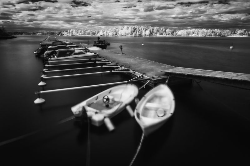 ик-съемка, лодки, пейзаж Лодочная станцияphoto preview