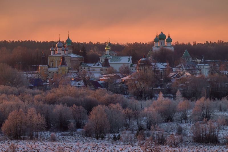 борисоглебский, ярославская область, россия, храм, церковь, православие, монастырь, зима, утро, рассвет День начинаетсяphoto preview