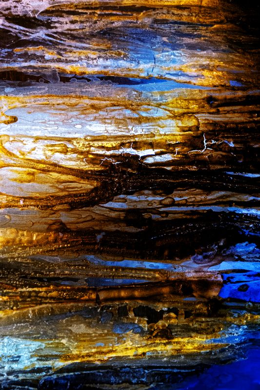 убежавшее молокоphoto preview