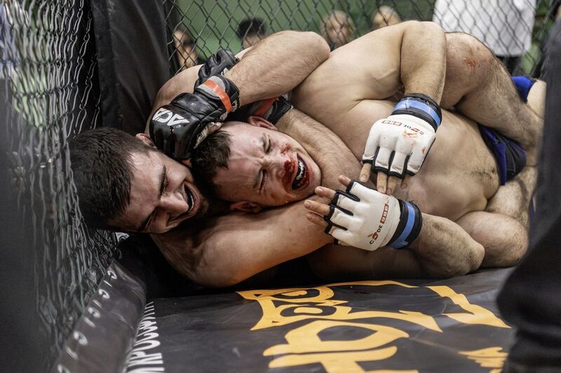 Удушающий приём.photo preview