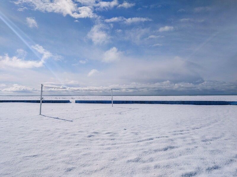 #sony, #xperia, #sonyxperia1iv, #xperia1iv, #landscape, #snow, #, winter, #mobilephotography, #, winter, #volleyball, #beach, #nature, #snowy Snowy volleyballphoto preview