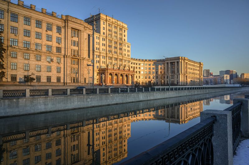 москва, яуза, утро, город, мгту имени баумана МГТУ имени Баумана на берегу Яузыphoto preview