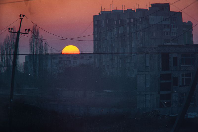 зима, крымская зима, рассвет, восход, начало, город, городское, красота, солнце, диск, восхождение, атмосферное, мануальное, винтажная оптика, таир-3фс, фотоснайпер, керчь, республика крым, россия Геометрия зимнего утра.photo preview