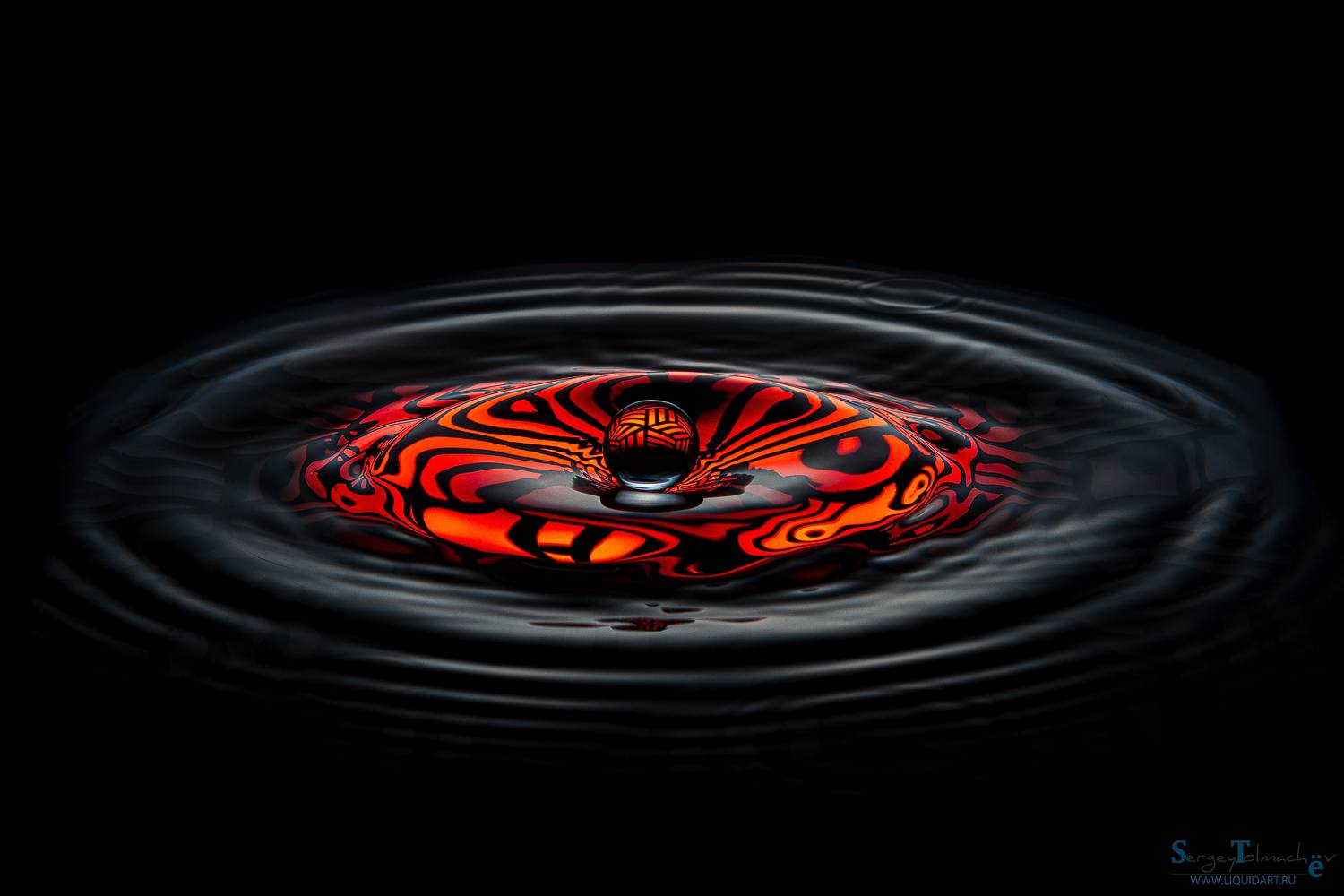 Самая красивая капля. Автор: Сергей Толмачев сергейтолмачев, вода, капли, скульптурыизводы, всплеск, уменянакухне, жидкоеискусство,, Сергей Толмачев