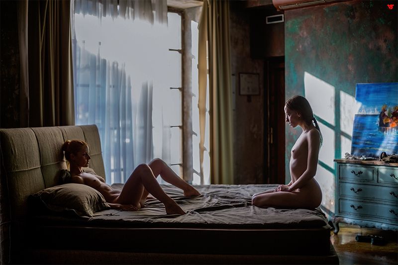 двое photo preview