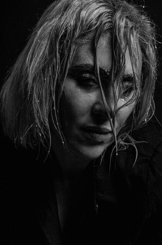 Жажда, отчаянье Жаждаphoto preview