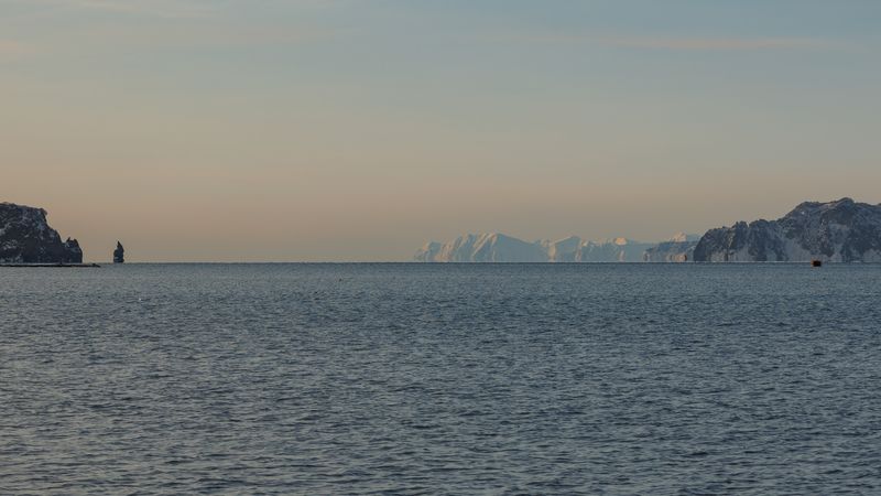 Врата в Тихий океанphoto preview