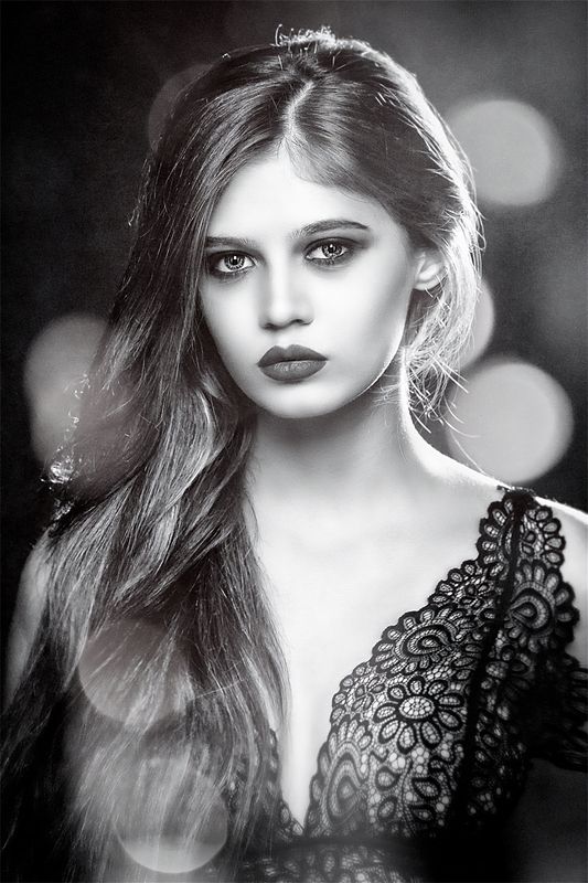 *\\\\/\\\\/*photo preview