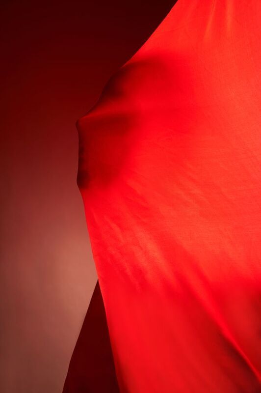 красный, абстракция На свободуphoto preview