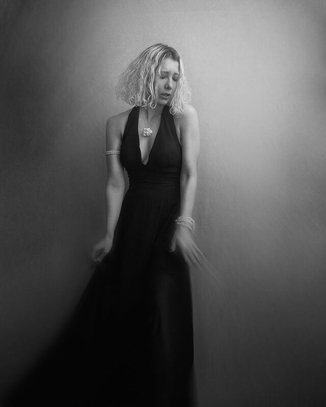 #portrait #fineart #studioshot #dramaticportrait Untitledphoto preview