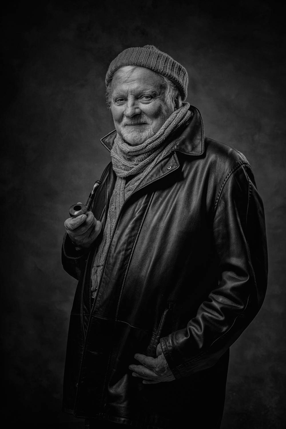 Дед Василий. Автор: Юрий Захаров мужчина портрет студия возраст, Юрий Захаров