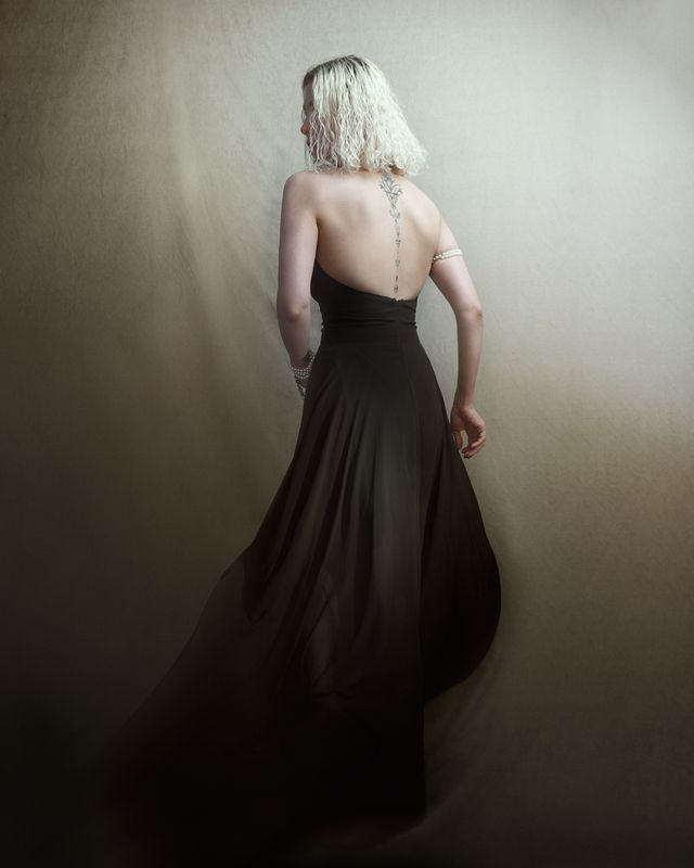 #portrait #fineart #studioshot #dramaticportrait Untitledphoto preview