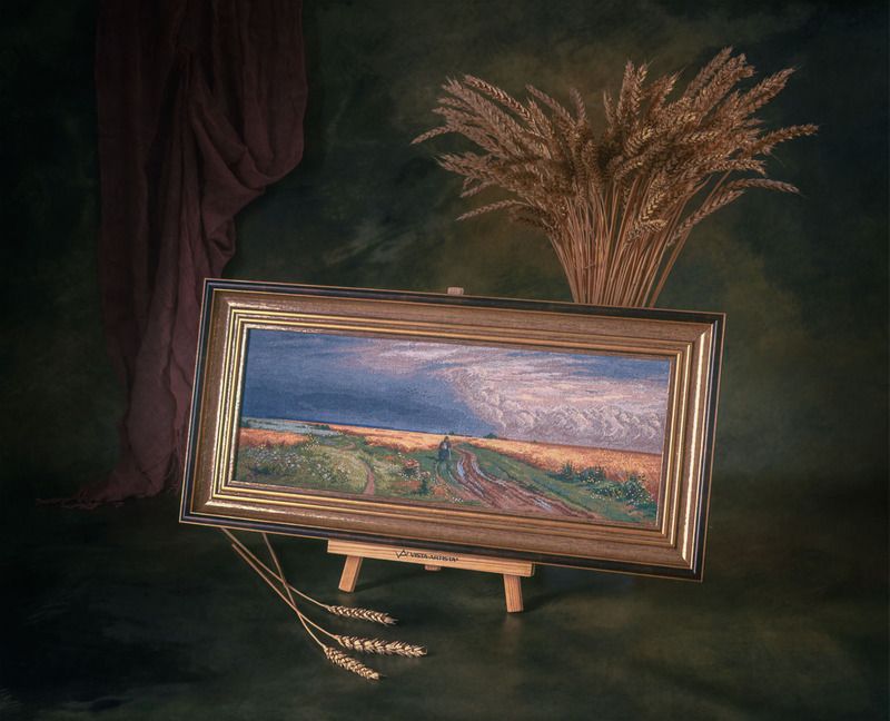 Натюрморт с картинойphoto preview