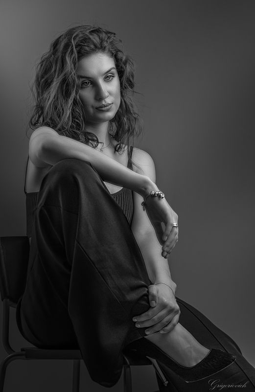 девушка. портрет. красота. глаза. улыбка Аннаphoto preview