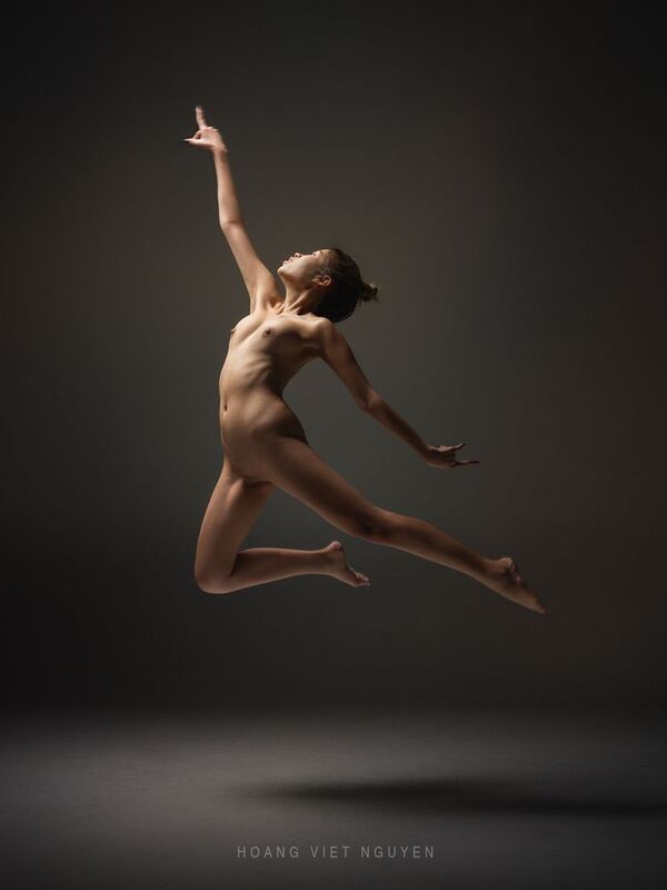 nude, fine nudes, body, asian, vietnam, vietnamese, studio * * *photo preview