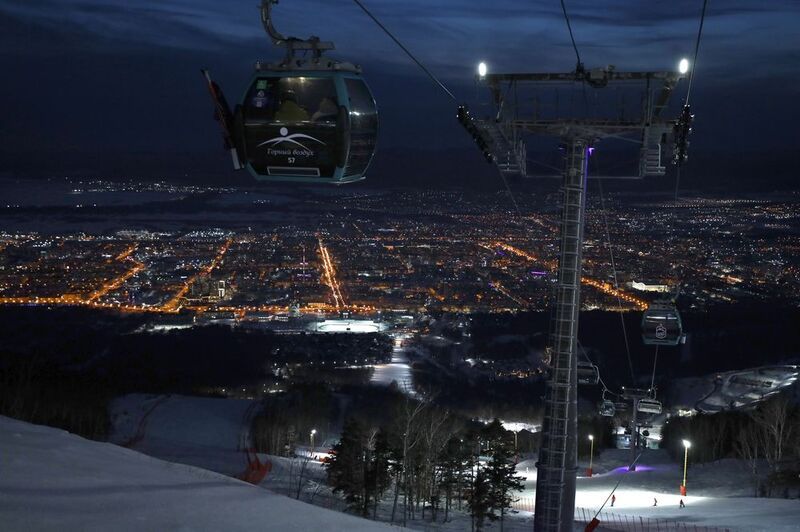 Вечерний город фото превью