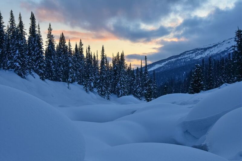 россия, хакасия, вечер, зима, кузнецкий алатау, снег, сугробы, ели, горы Зимний вечер в горах Кузнецкого Алатауphoto preview