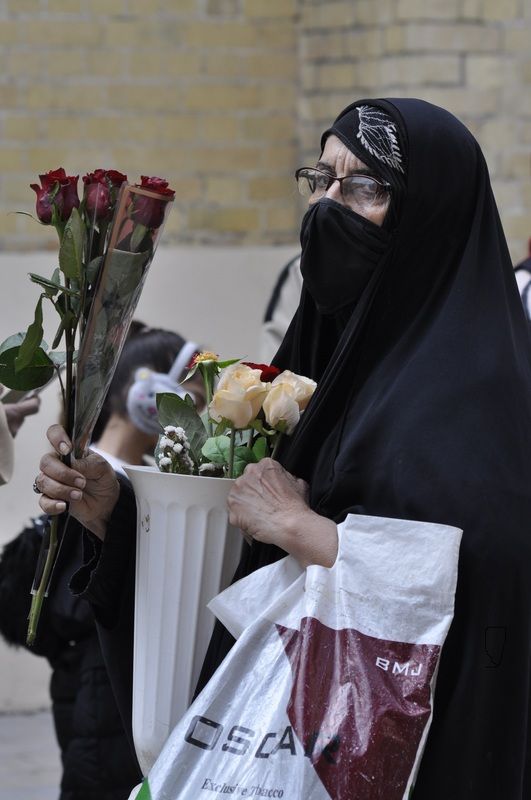 Who buys roses?photo preview