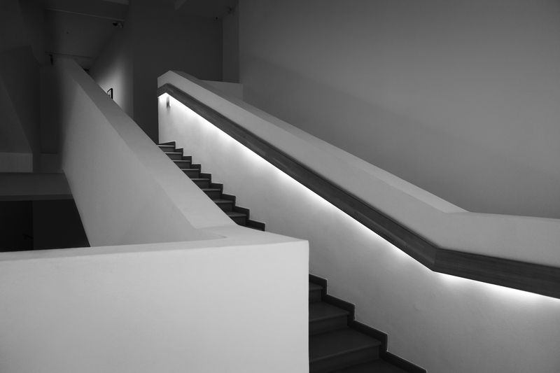 поворот, геометрия, лестница Поворот наверх фото превью