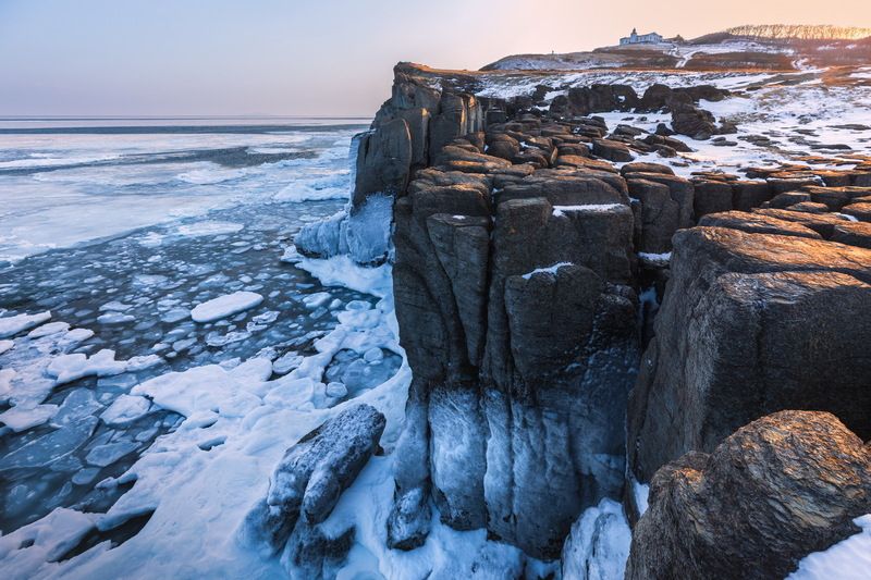 Мыс Брюса. Приморье зимойphoto preview