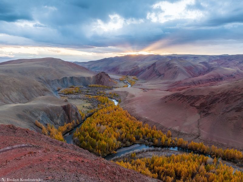 алтай, горный алтай, осень, долина реки кызылшин, кызылшин, кокоря Долина реки Кызылшинphoto preview