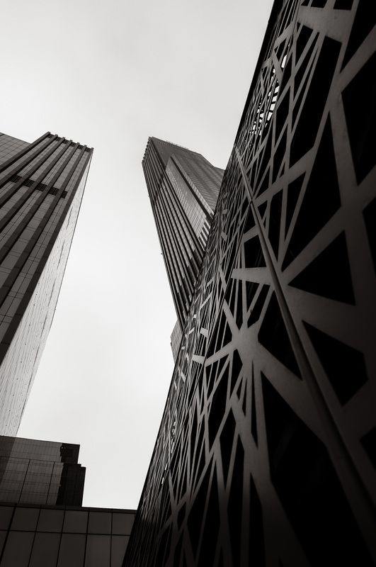 архитектура, здание, симметрия Abu-Dhabi Plaza in Astanaphoto preview