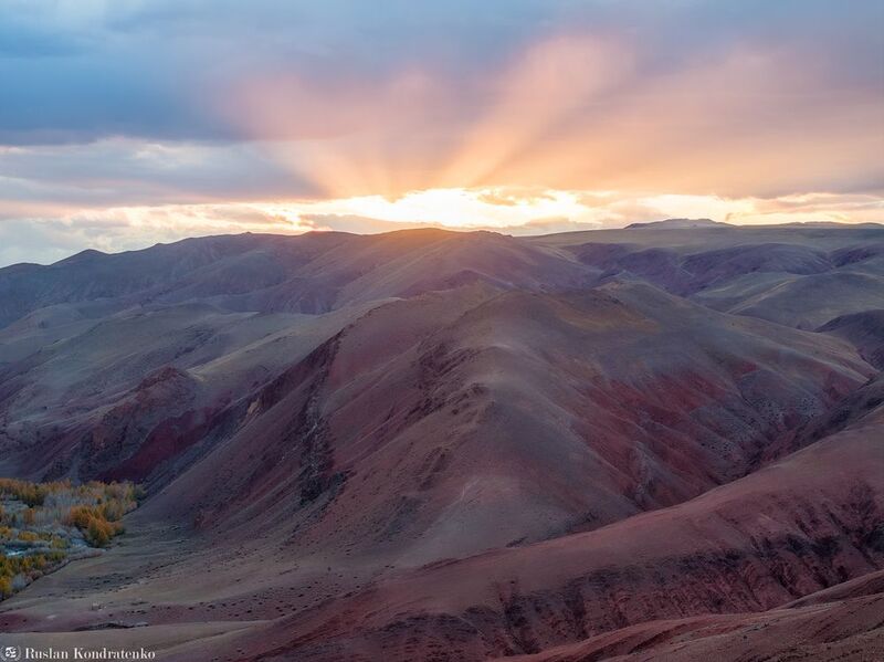 алтай, осень, горный алтай, кызылшин, долина реки кызылшин, кокоря Долина реки Кызылшинphoto preview