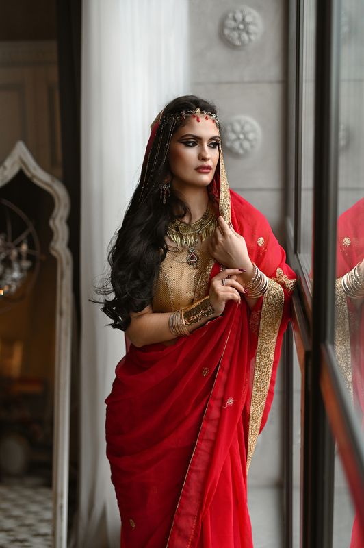 Портрет, Девушка, индия , красный Сабинаphoto preview