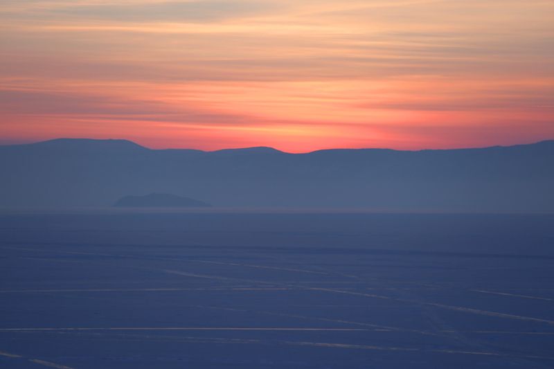 Закат на озере Байкалphoto preview