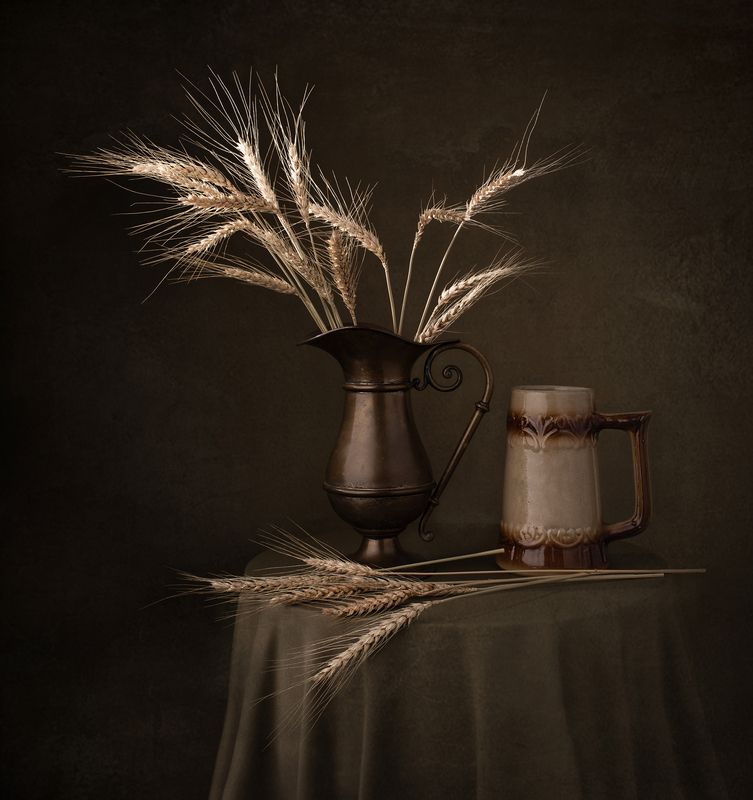 still life, beer, light, texture, shadow Waiting for the beerphoto preview