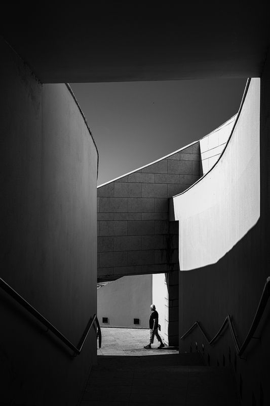 Lisabon, hot day, shadows walking in the shadowsphoto preview