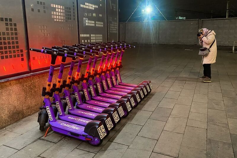 весна, город, самокаты, фотограф Первые весенние самокатыphoto preview