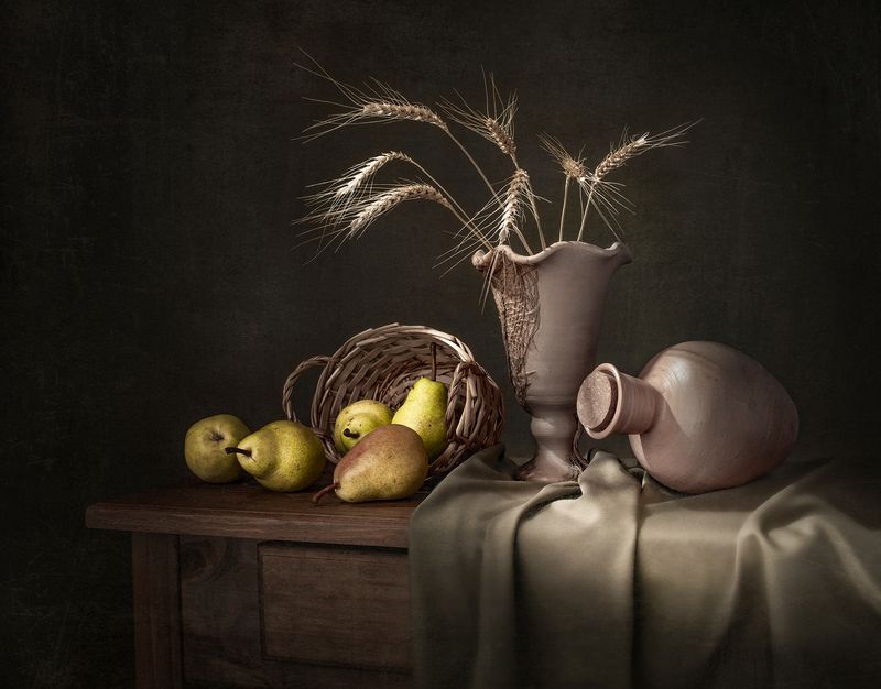 still life, light, shadow, fruits, pears The Lightphoto preview