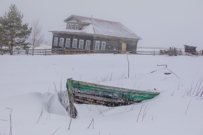На берегах белого-белого моряphoto preview