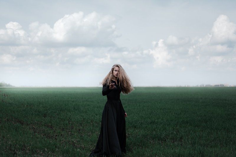 black,portrait,girl,autumn,cold,canon Maryphoto preview