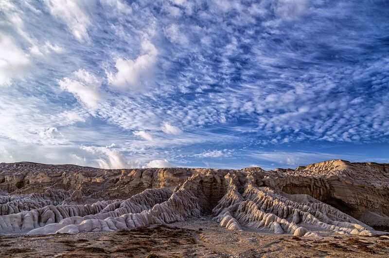 Айракты, Бозжира, Кокосем, Кокесем, Казахстан, Мангистау, Каньон, Тузбаир, отражение, Клыки, Корабль, Бокты, Лензбол, Арка, Закат, рассвет, день, пейзаж, долина шаров, яйца динозавров, Шергала, Тетис, Тирамису, Устюрт, Национальный парк, нацпарк, тучи, об Тузбаирphoto preview