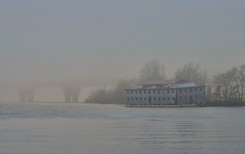 Туман..Туман на прошлом, на былом...photo preview