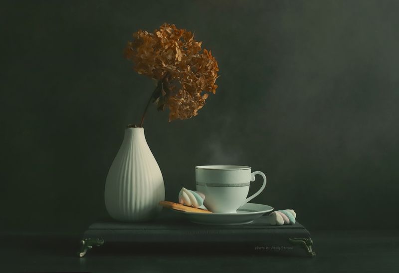 цветы, кофе, натюрморт, напиток, аромат, вкусно, flowers, coffee, still life, drink, aroma, delicious, bouquet , flowers Сухая гортензия и чашка кофе..photo preview