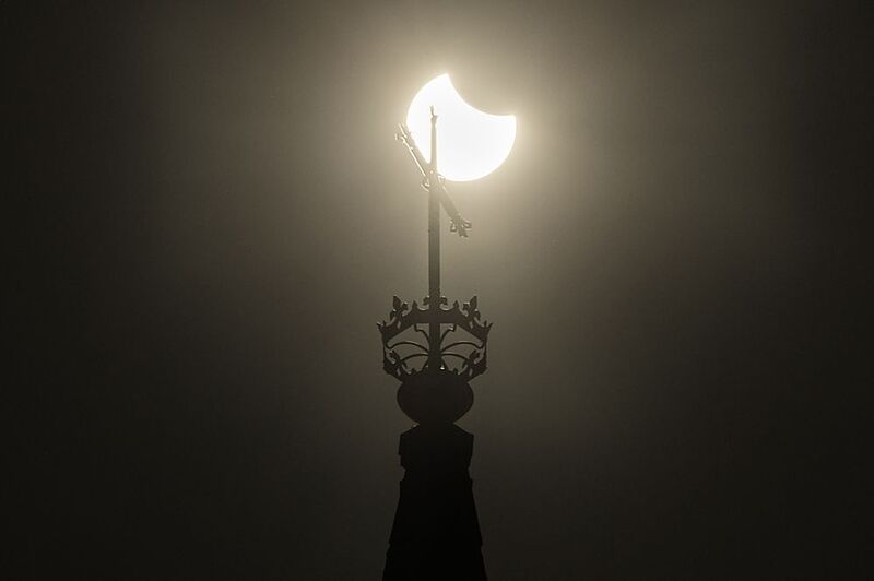 Partial Solar Eclipse at 29 March 2025photo preview