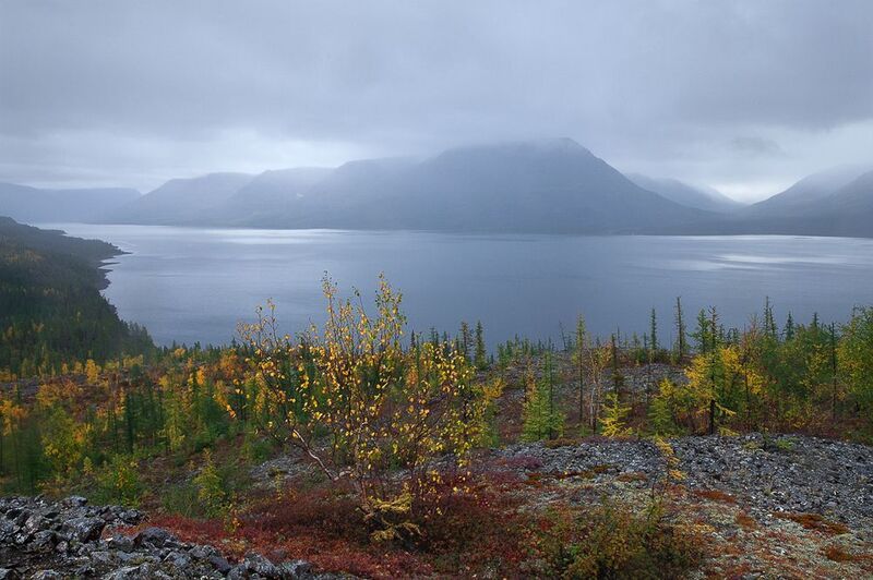 плато путоран, озеро лама, осень. Таймыр. Суровые Путораны.photo preview