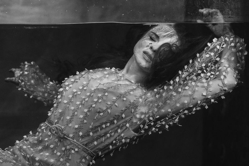 Confinement фото превью