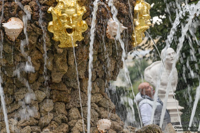 город, санкт-петербург, летний сад, фонтан коронный, стрит фото, уличная фотография, репортаж, день смеха Четверо удивлённых. Летний Садphoto preview