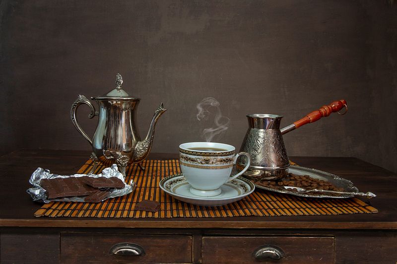 натюрморт,кофе,шоколадка,турка,кофейник,блюдце,чашка Кофе с шоколадкойphoto preview