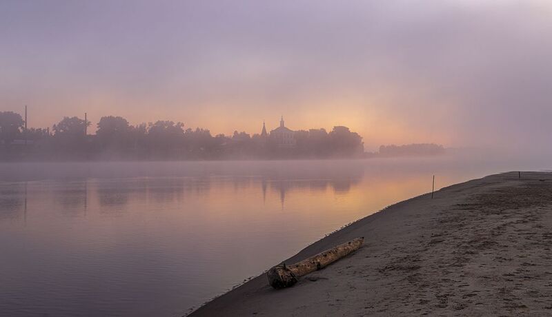 утро, туман, вычегда, сольвычегодск, берег, бревно. Утро наступает. фото превью